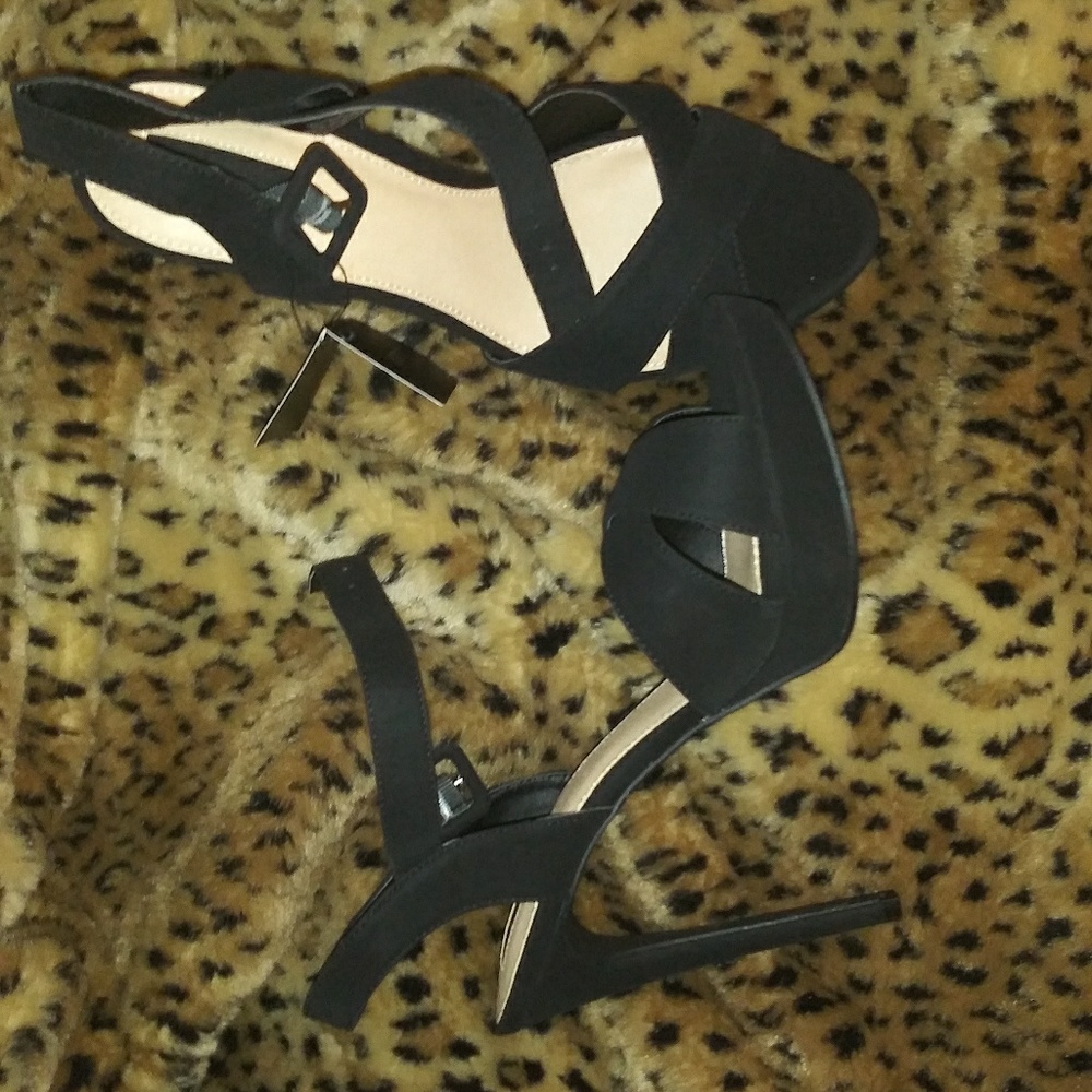Forever 21 HIGH heels